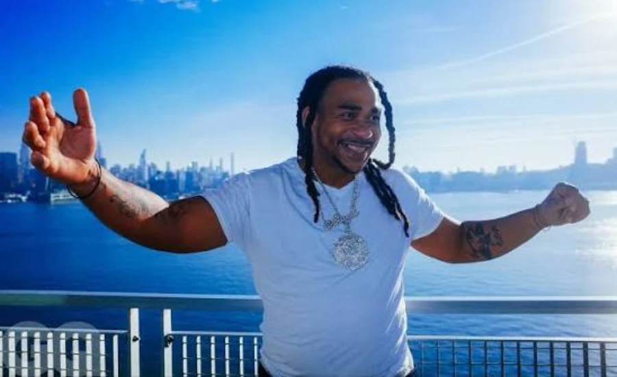 Max B